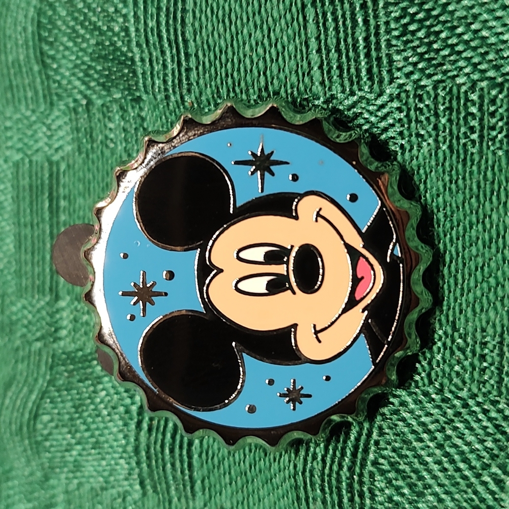 Mickey Disney trading pin (4/$20)
